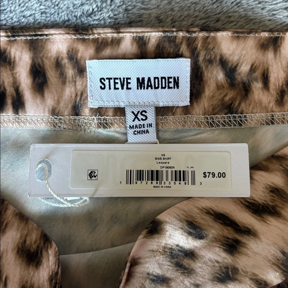 Steve Madden Satin Slip Skirt in Wild Leopard Size X-Small NWT